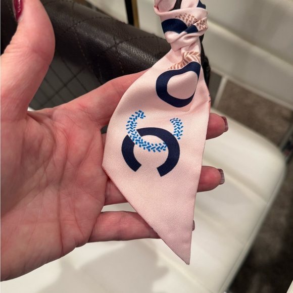 Chanel chocolate brown vintage caviar leather  with convertible strap - Picture 4 of 16